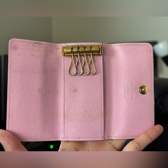 Louis Vuitton Murakami White Multicolor Monogram Key Case Holder (4) - Picture 2 of 8